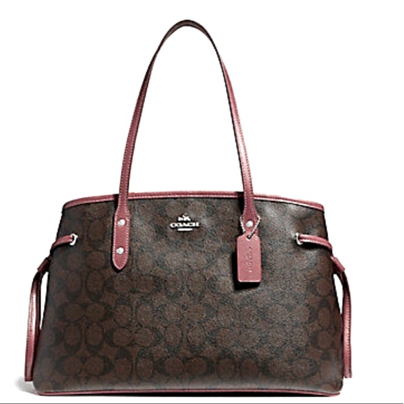 Coach Signature Canvas Drawstring Carryall NWT - Picture 1 of 7